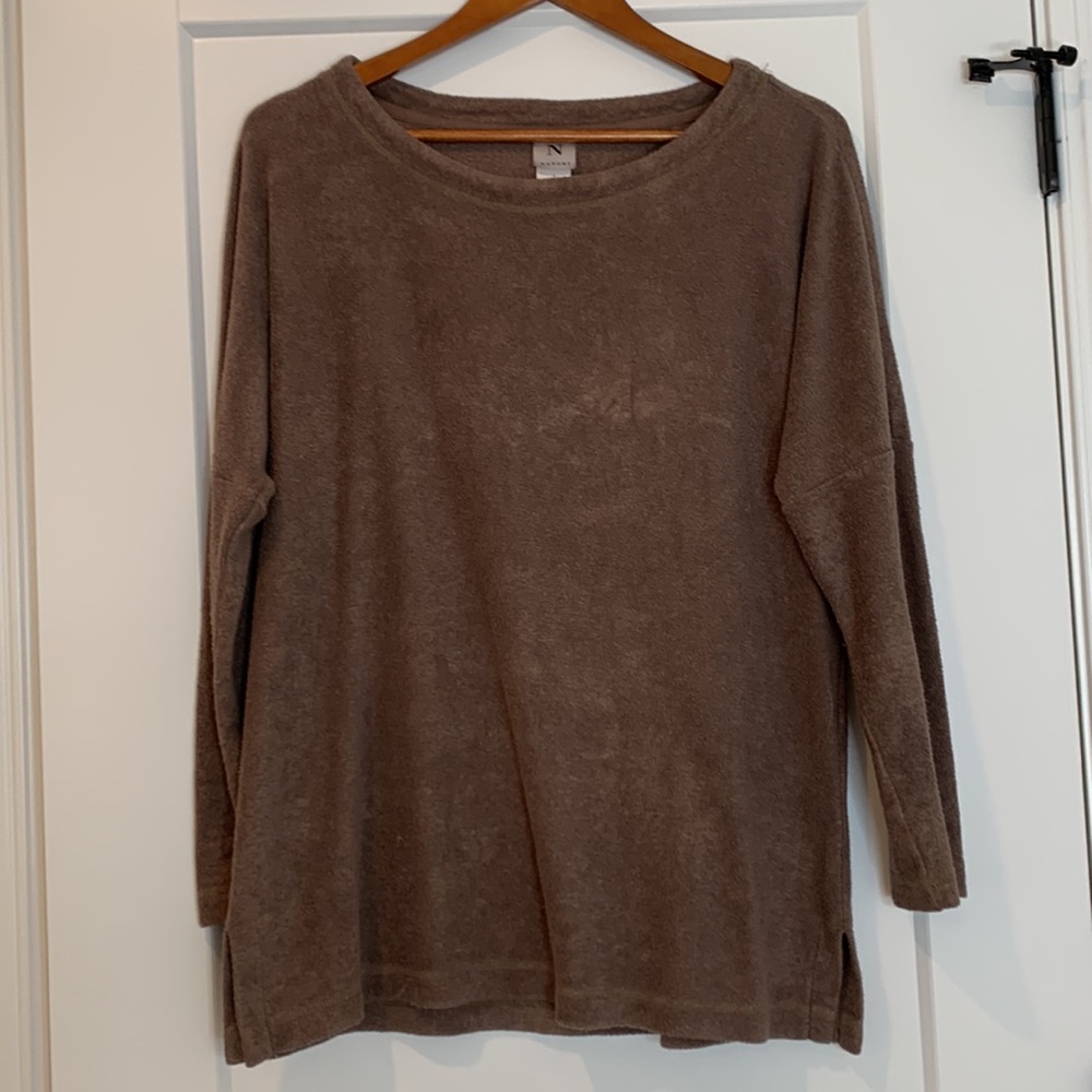 🍋5/$25 Natori Terry Cloth Brown Top